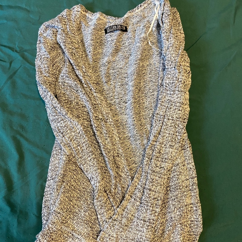 Light knit cardigan